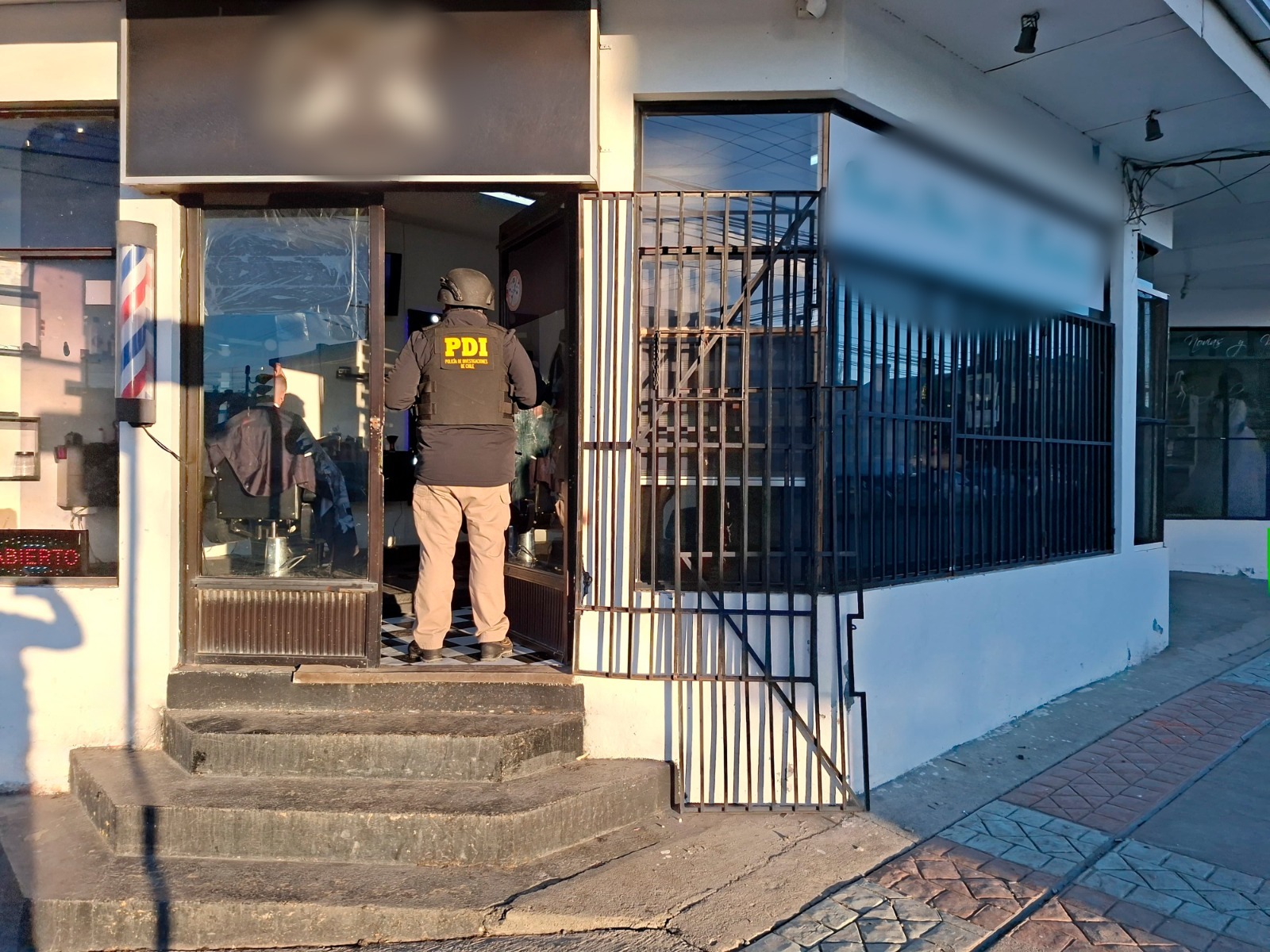 PDI detecta a 8 extranjeros infractores en  fiscalización a barberías de Punta Arenas